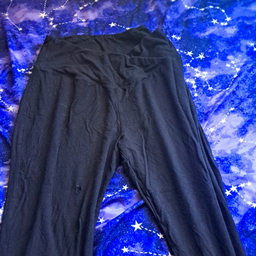 Womens black leggings size XL
